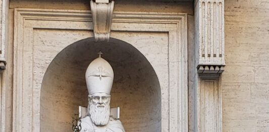 Falecimento do Papa: Reflexão sobre o Legado Espiritual e Jurídico